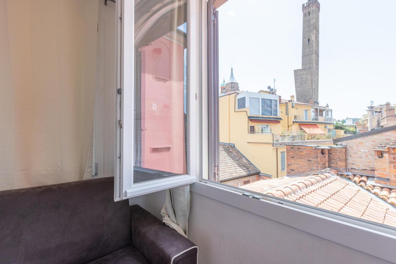 Asinelli, Appartamento Bologna